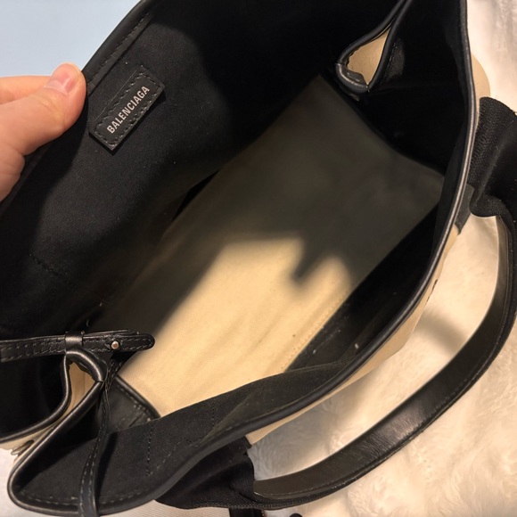 BALENCIAGA CABAS Denim Tote Bag Women White Navy Logo - Picture 6 of 7